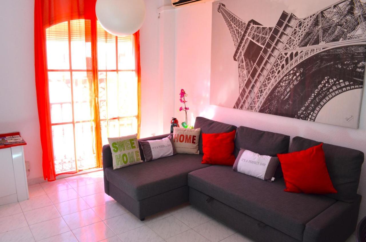 Enjoy Apart Centro Y Playa Zanca Apartment Малага Екстериор снимка