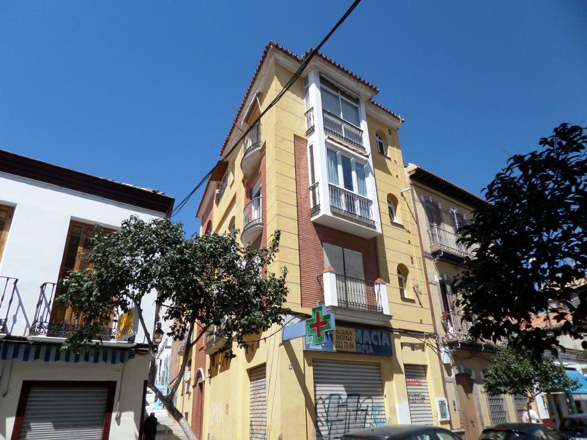 Enjoy Apart Centro Y Playa Zanca Apartment Малага Екстериор снимка